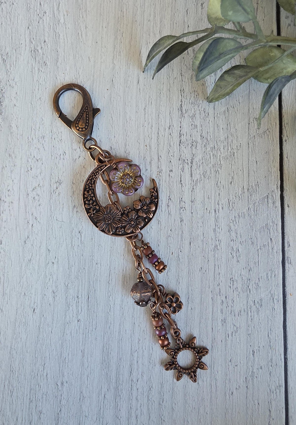 Boho Style Beaded Bag Charm Zipper Pull With Flower Theme