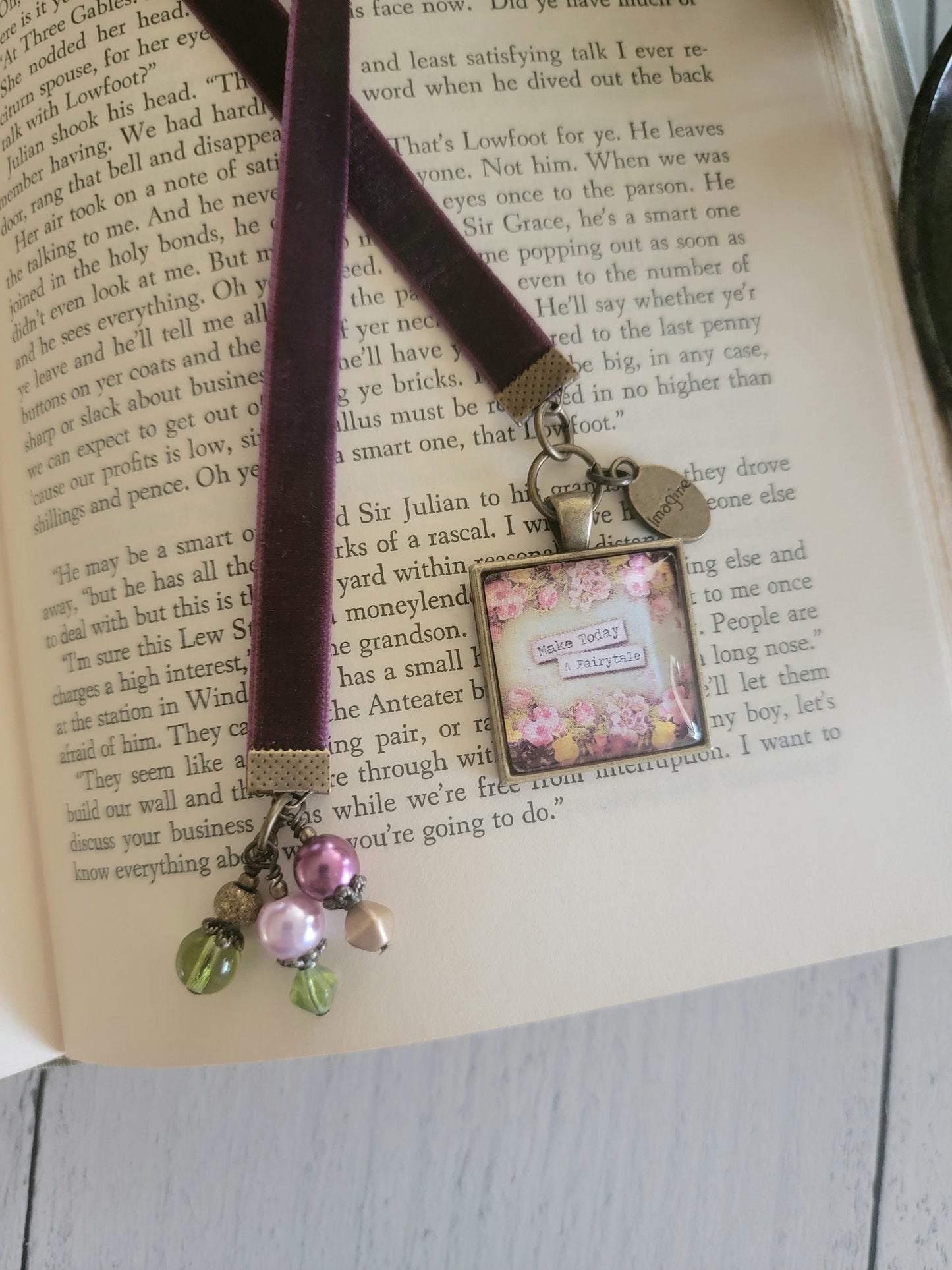 Fairytale Bookmark, Fairy Tale Velvet Ribbon Page Holder, Book Lover Gift, Velvet Ribbon, , Teacher Gift,