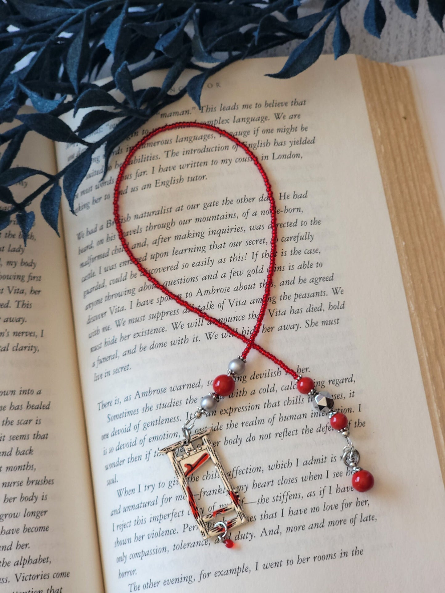 Horror Theme Bookmark, Guillotine Bookmark, Horror Lover gift, Halloween