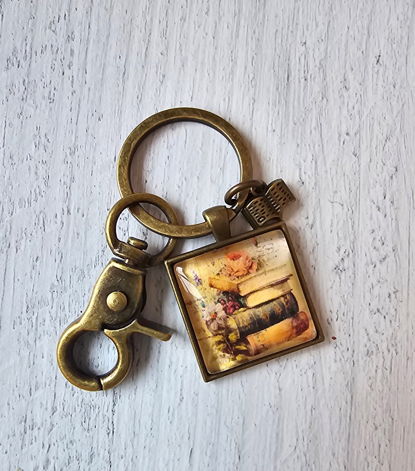 Books Keychain, Picture Pendant
