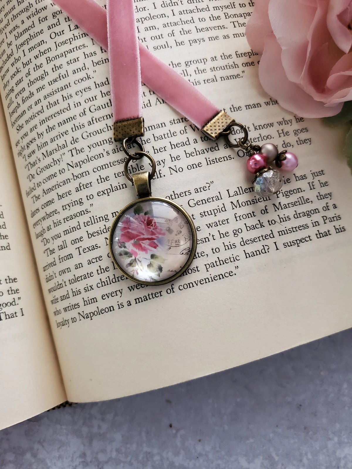 Vintage Style Rose Velvet Bookmark
