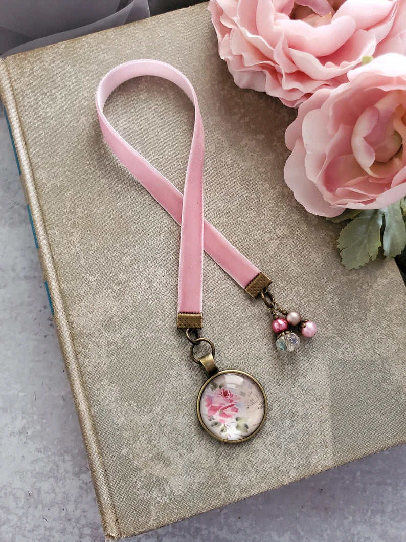 Vintage Style Rose Velvet Bookmark