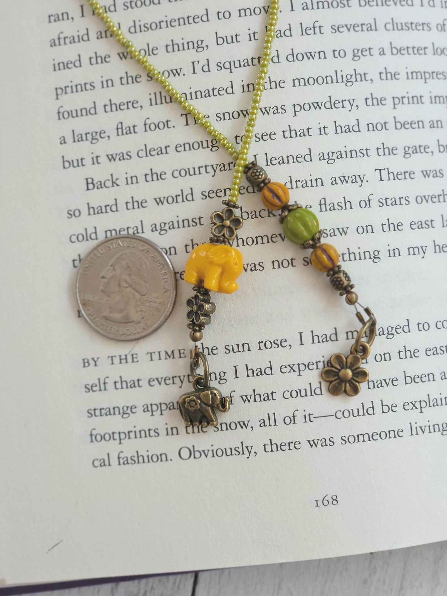 Adorable Beaded Elephant Bookmark - Perfect for Book Lovers