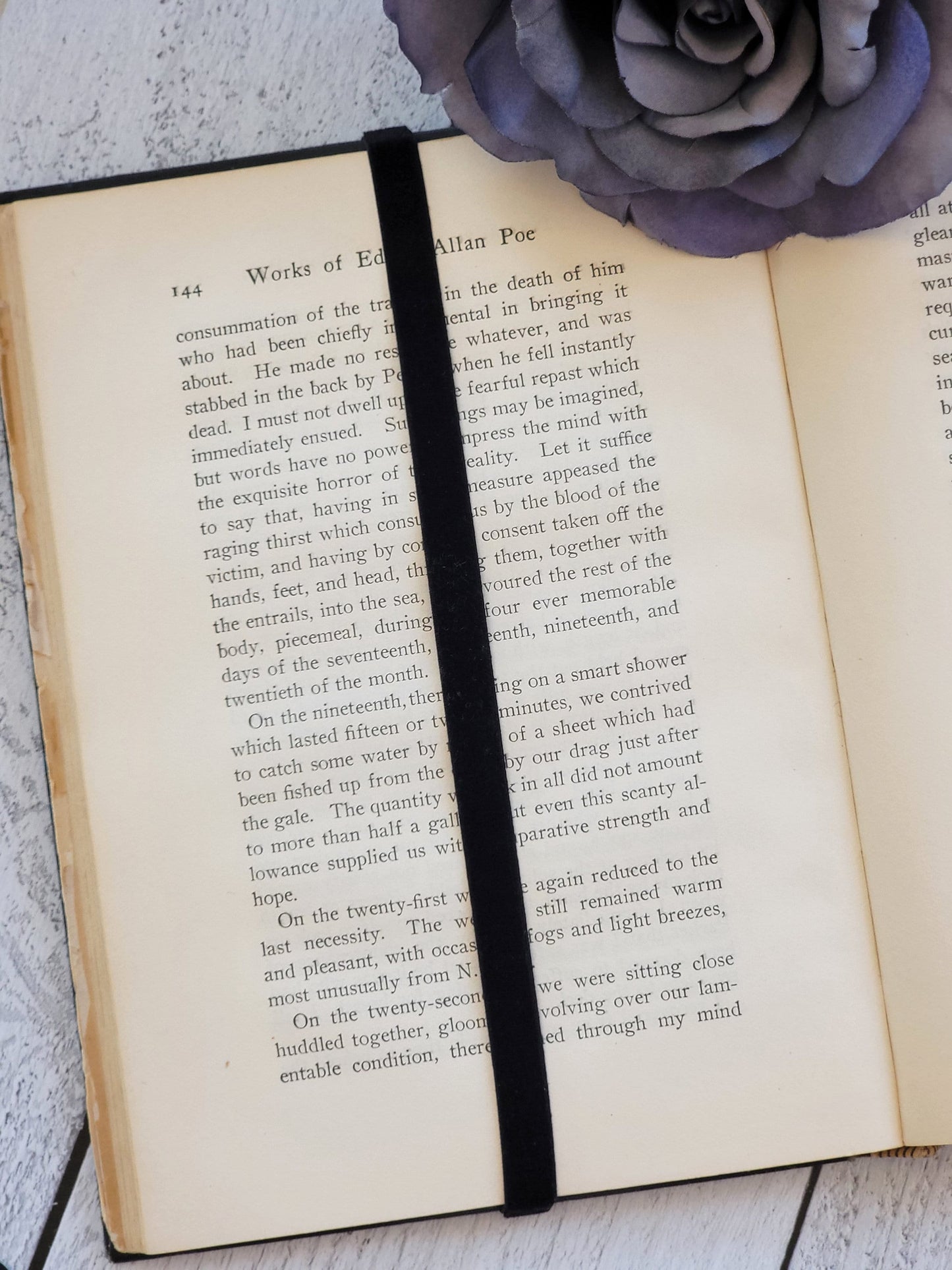 Small Size Victorian Gothic Elastic Velvet Ribbon Bookmark with Ivory on Black Skull and Roses Cameo