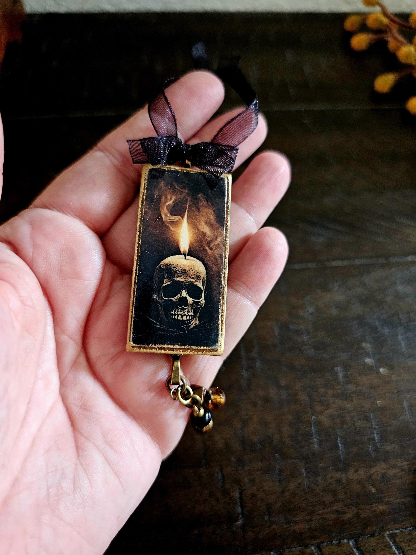 Creepy Skull Ornament, Skull Candle Halloween Decor