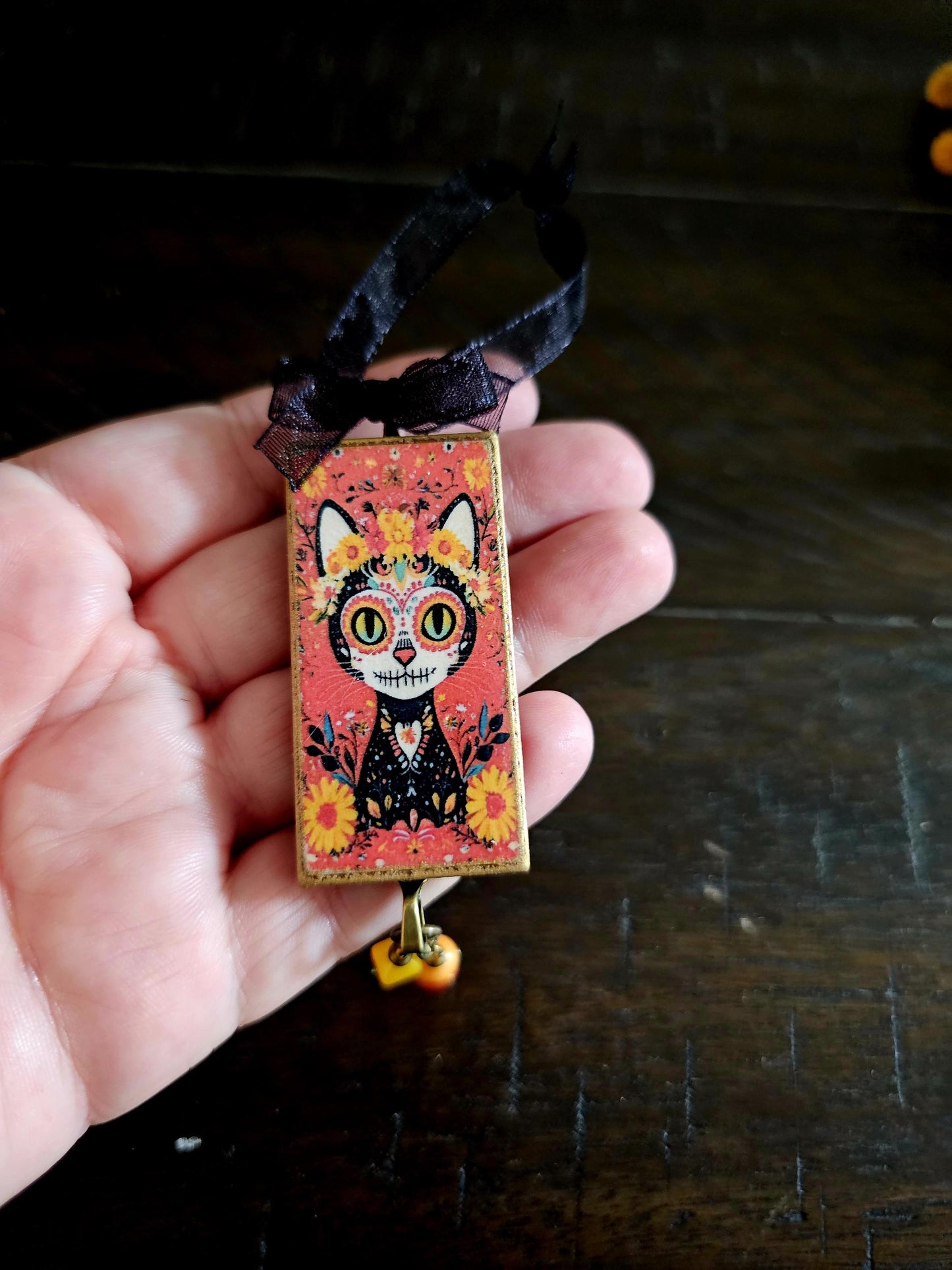 Day of the Dead Cat Ornament, Sugar Skull  Dia de los Muertos