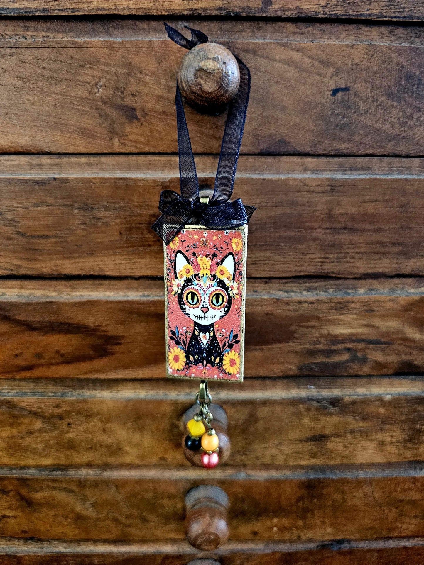 Day of the Dead Cat Ornament, Sugar Skull  Dia de los Muertos