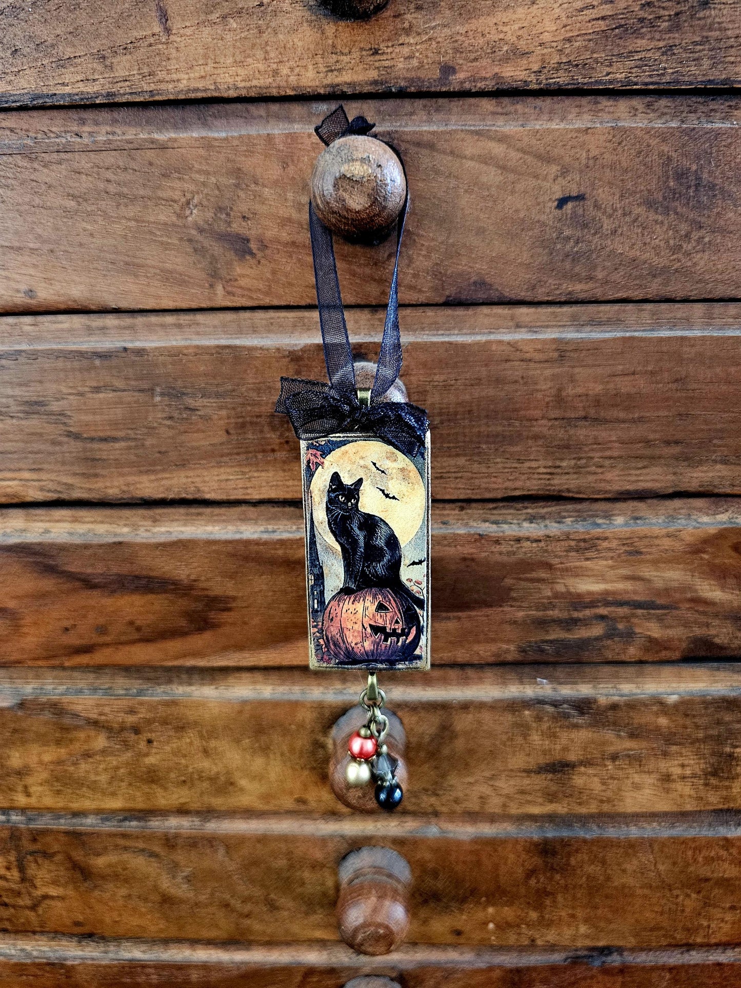 Black Cat Halloween Ornament, Spooky Themed Decor