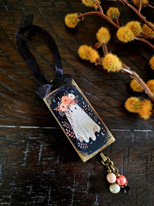 Whimsical Ghost  Ornament, Halloween Fall Decor