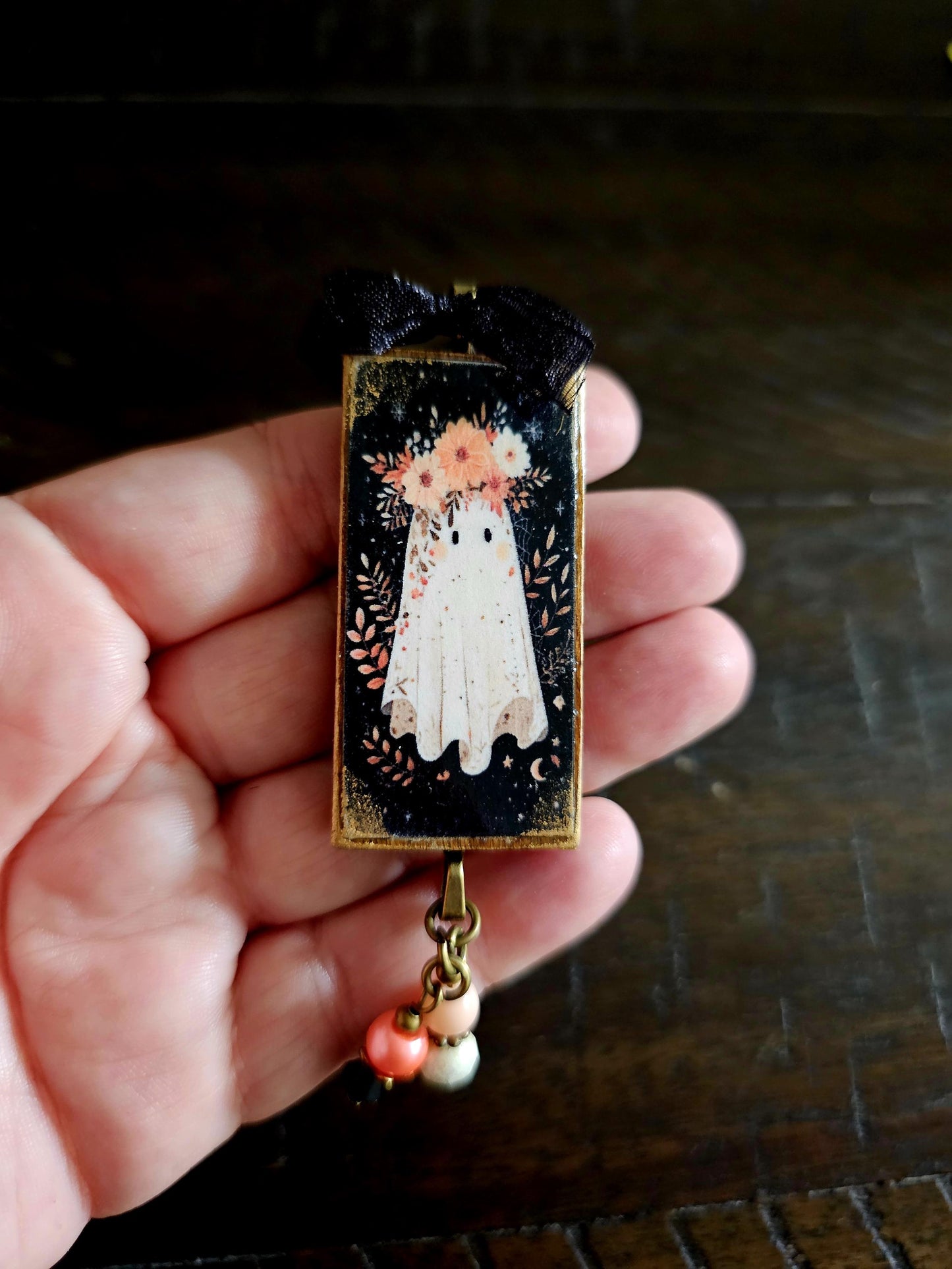 Whimsical Ghost  Ornament, Halloween Fall Decor