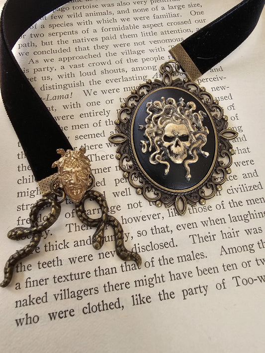 Medusa Skull Cameo Bookmark, Gothic Snake Bookmark, Horror Lover Or Reader Gift