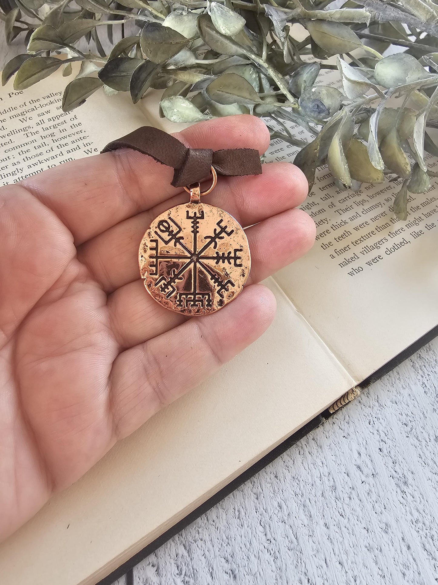 Leather Bookmark, Unique Wayfinder Bookmarker, Viking Vegvisir Book Mark, Gift for Him, Father's Day
