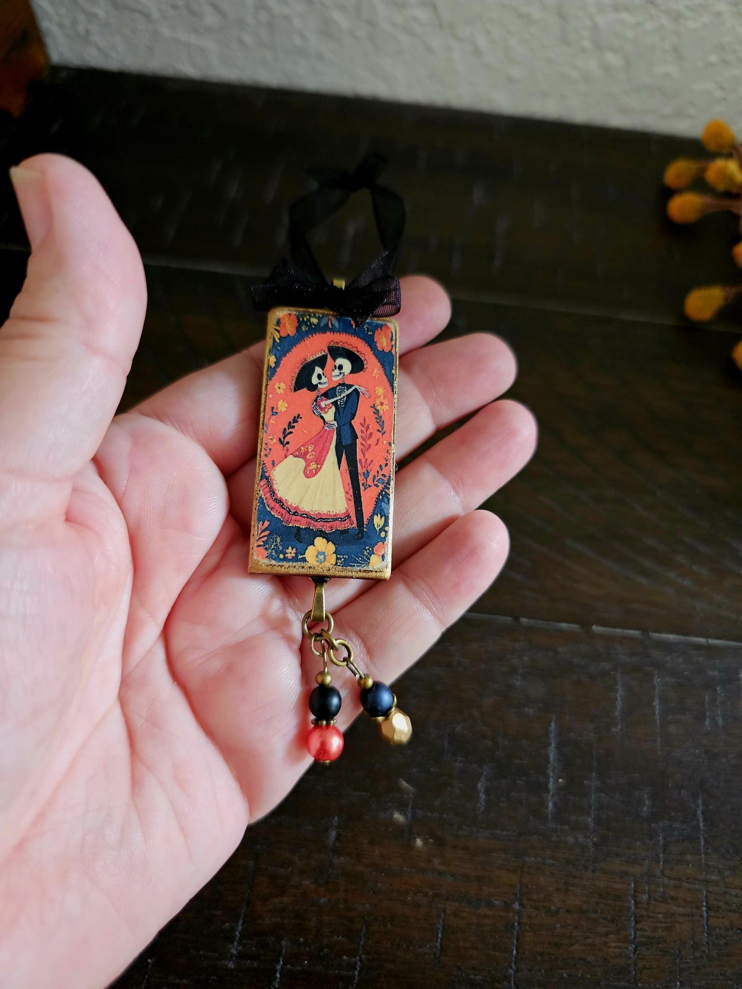 Day of the Dead Ornament, Sugar Skull Dia de los Muertos, Halloween Decor