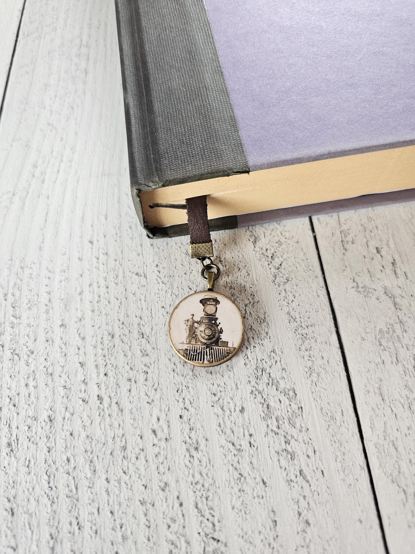 Train Bookmark, Vintage Style Leather Bookmarker, Men's Reader Gift, Father's Day