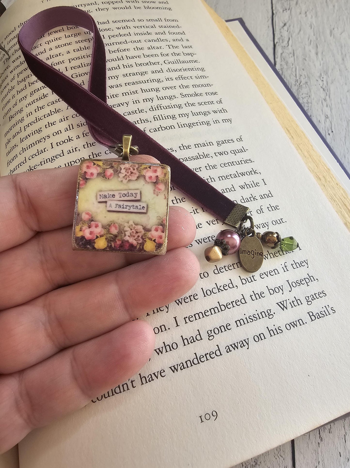 Fairytale Bookmark, Fairy Tale Velvet Ribbon Page Holder, Book Lover Gift, Velvet Ribbon, , Teacher Gift,