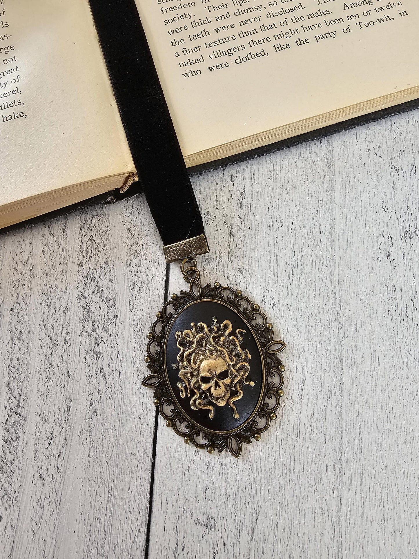 Medusa Skull Cameo Bookmark, Gothic Snake Bookmark, Horror Lover Or Reader Gift