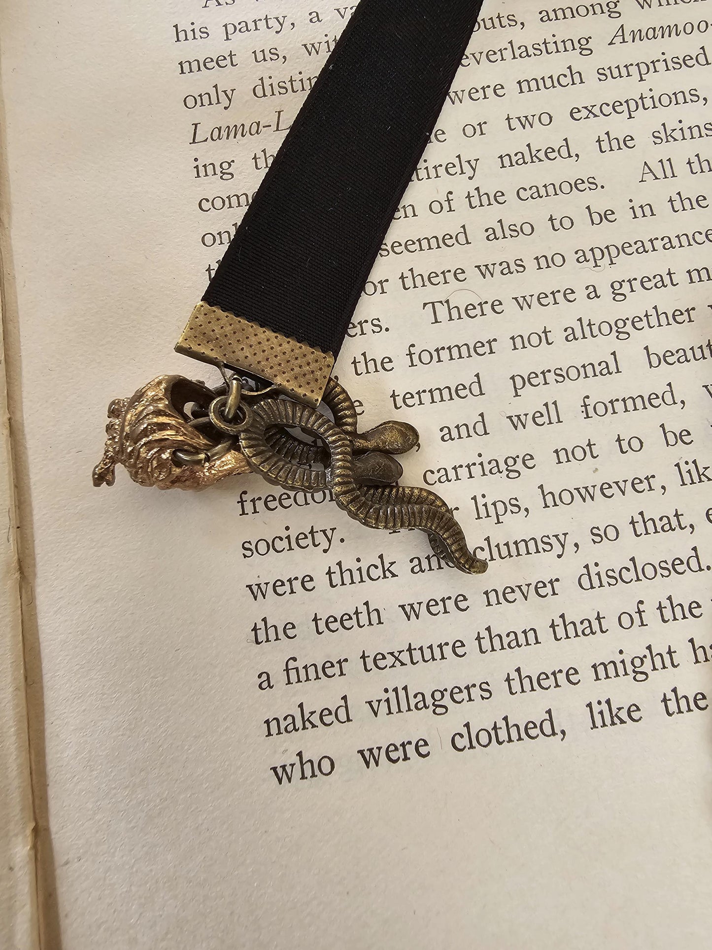 Medusa Skull Cameo Bookmark, Gothic Snake Bookmark, Horror Lover Or Reader Gift