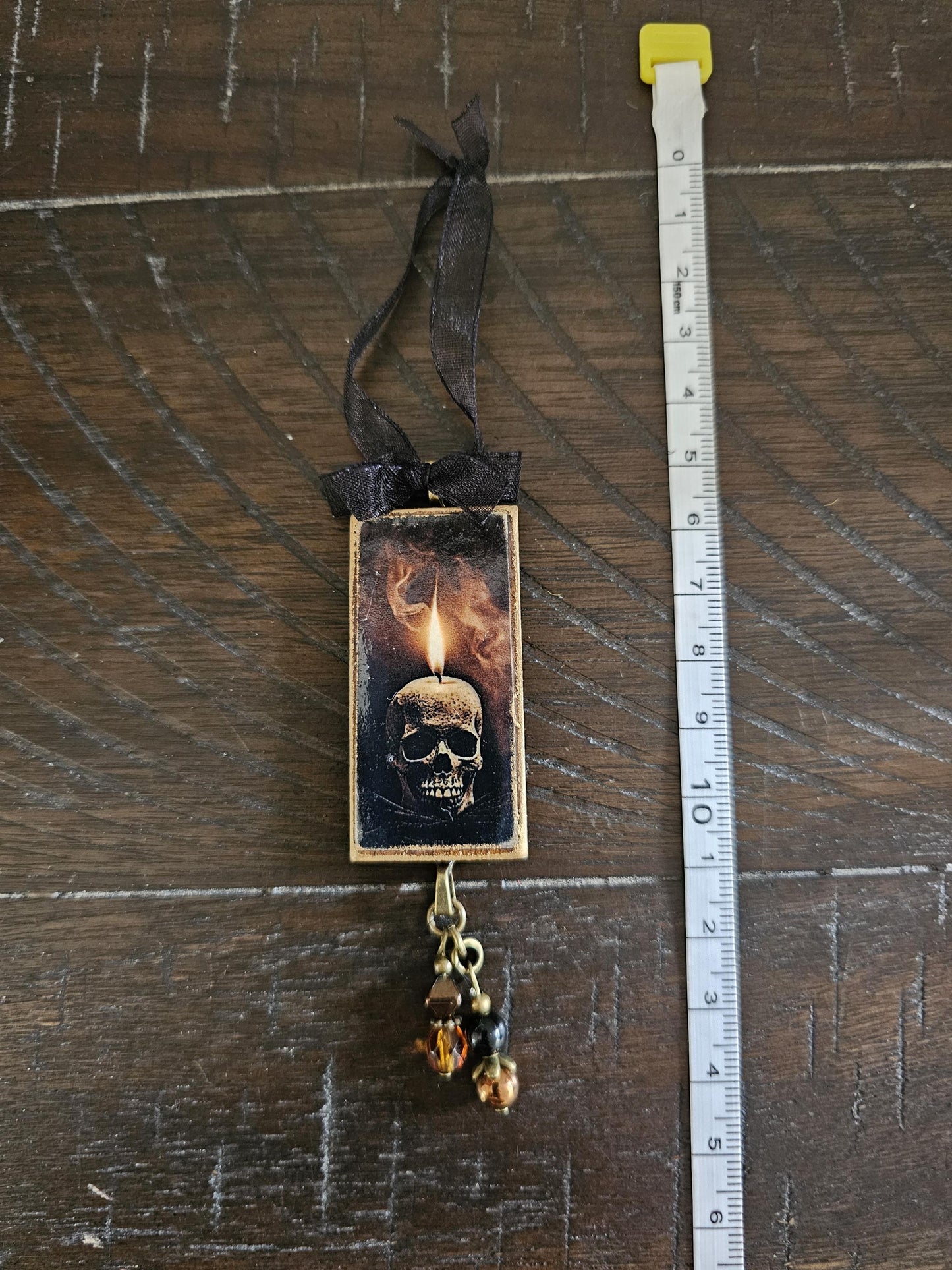 Creepy Skull Ornament, Skull Candle Halloween Decor