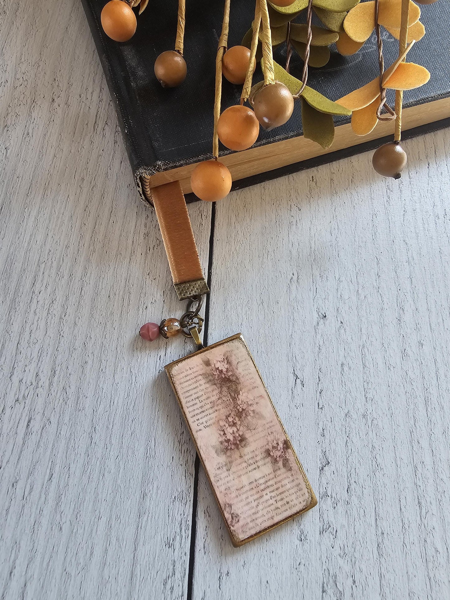 Velvet Ribbon Bookmark, Floral Picture Pendant Bookmarker, Reader Gift, Flower Book Lover Gift, Mother Gift