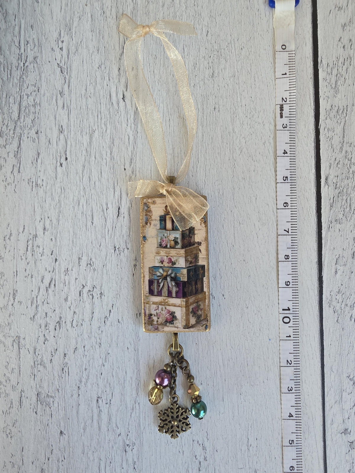 Victorian Style Santa Ornaments, Christmas Scenes