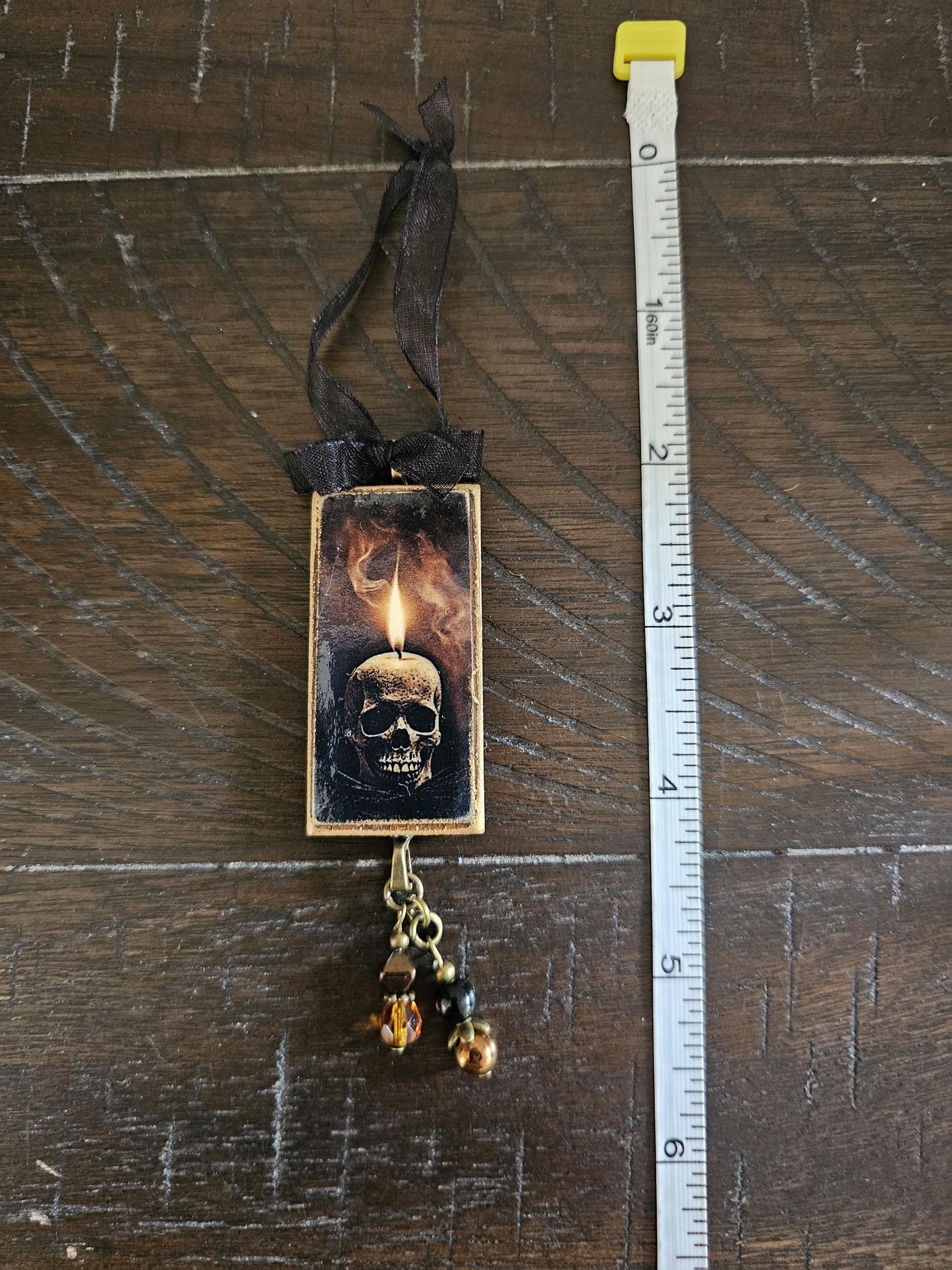 Creepy Skull Ornament, Skull Candle Halloween Decor