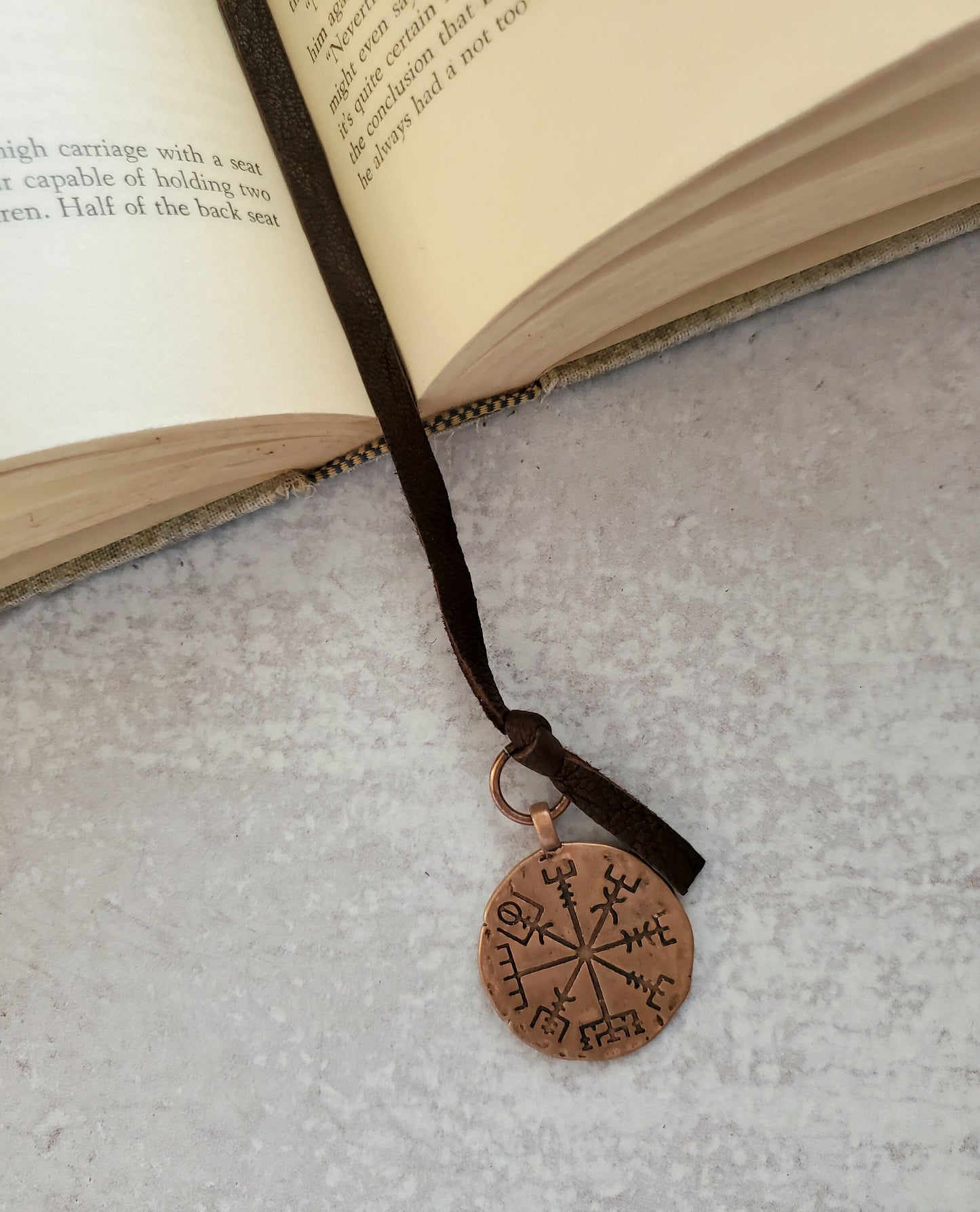 Leather Bookmark, Unique Wayfinder Bookmarker, Viking Vegvisir Book Mark, Gift for Him, Father's Day