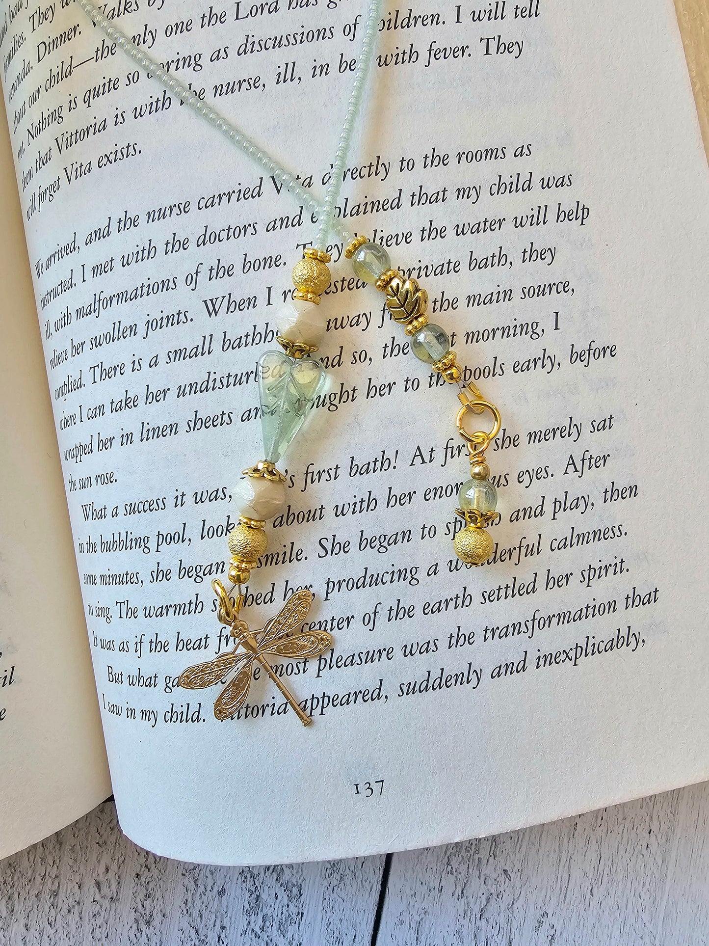 Dragonfly Beaded Bookmark, Gift for Readers and Book Lovers, Nature Theme