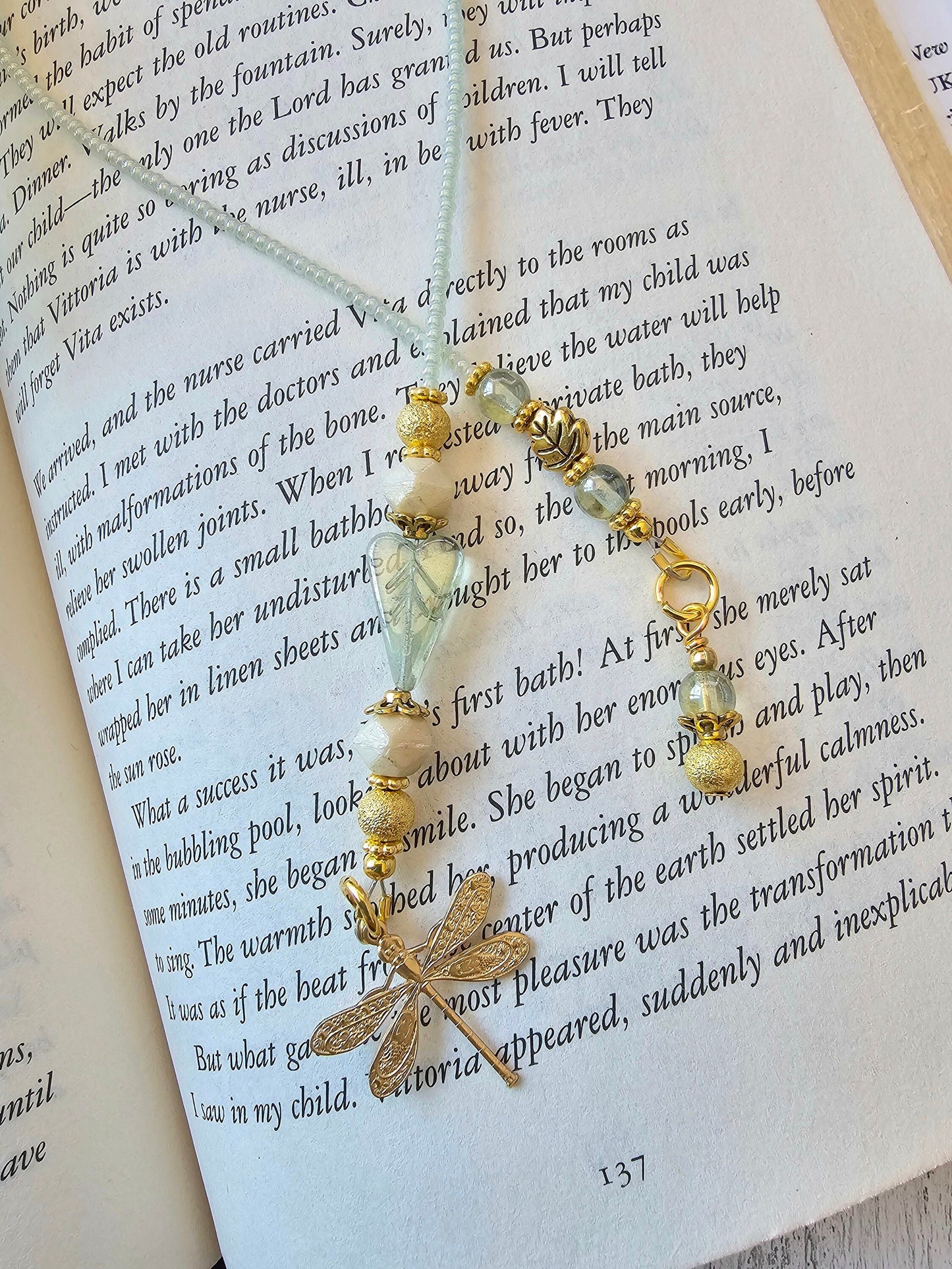 Dragonfly Beaded Bookmark, Gift for Readers and Book Lovers, Nature Theme