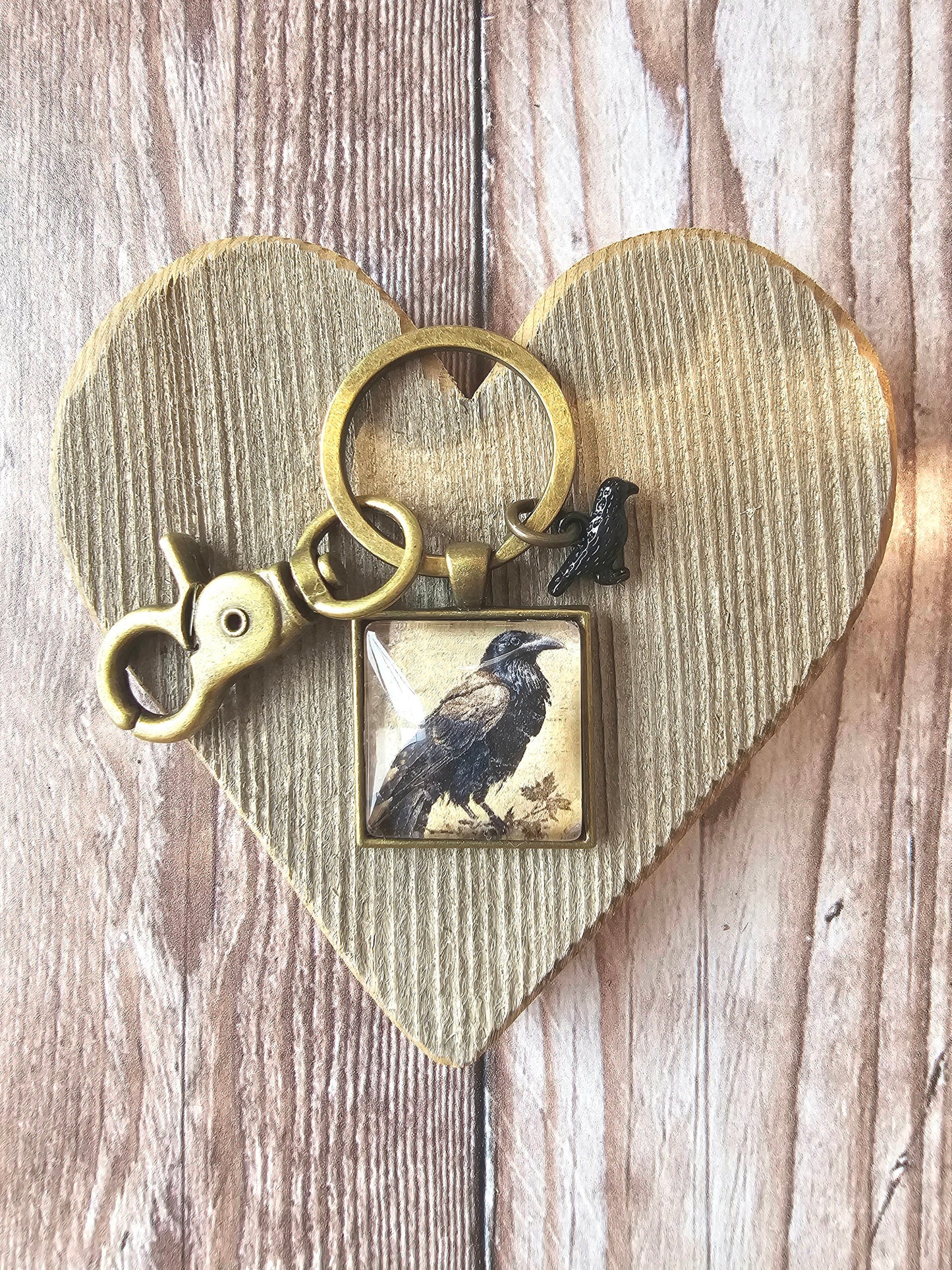 Crow Keychain, Raven Keyring, Gothic Crow Gift