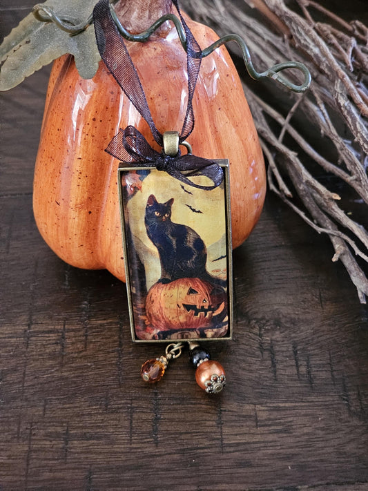 Black Cat Halloween Ornament, Spooky Themed Decor