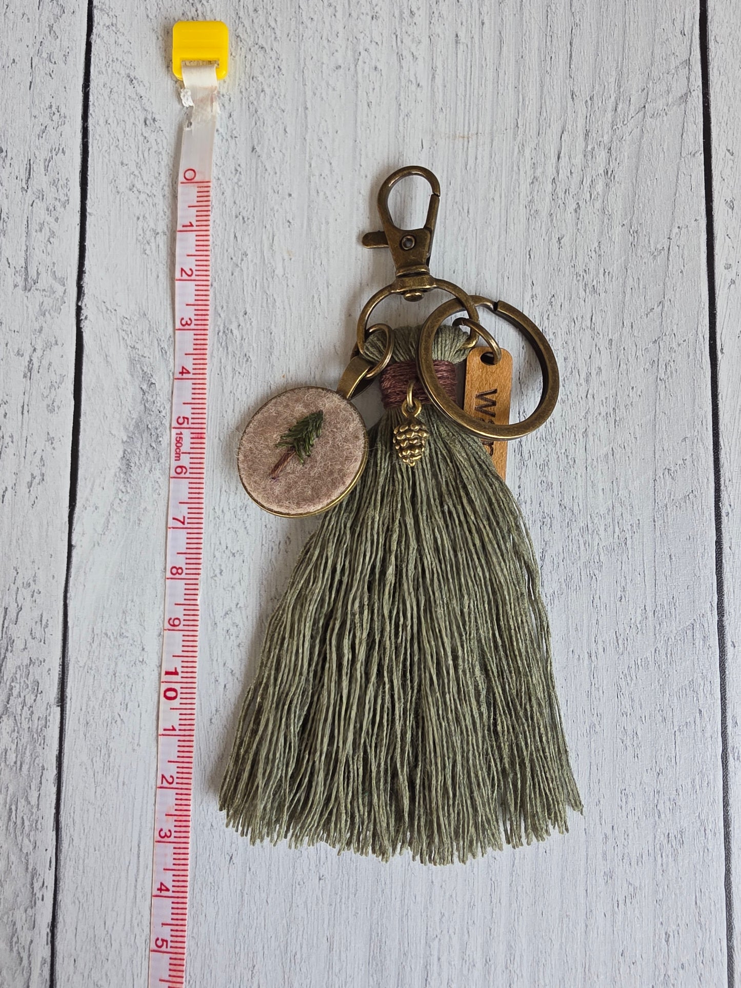 Wander Tassel Keychain