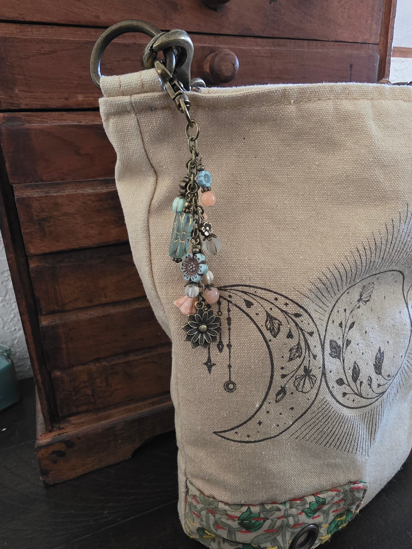 Boho Style Beaded Bag Charm Zipper Pull With  Flower Nature Theme