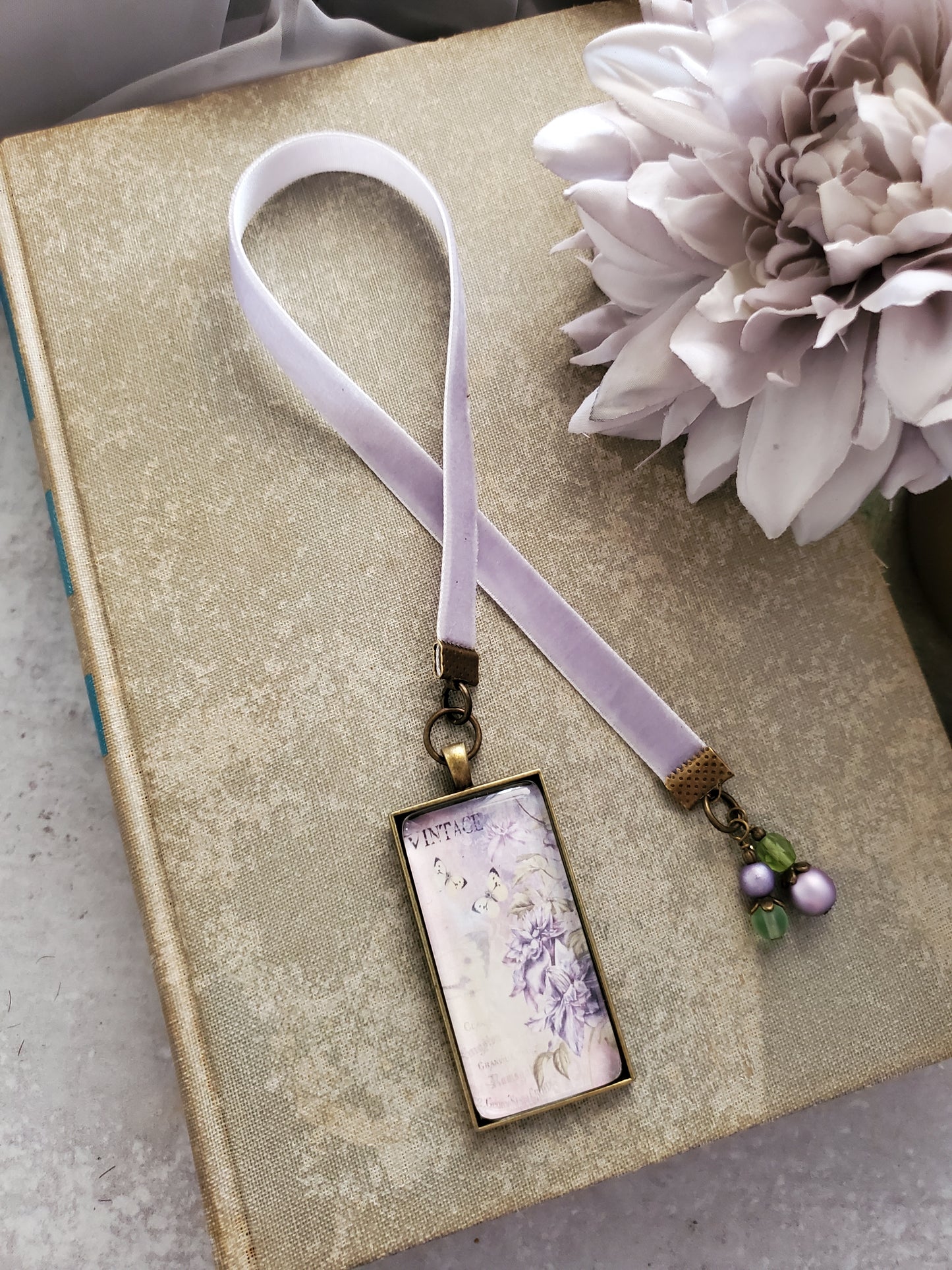 Vintage Style Lavender Floral Bookmark