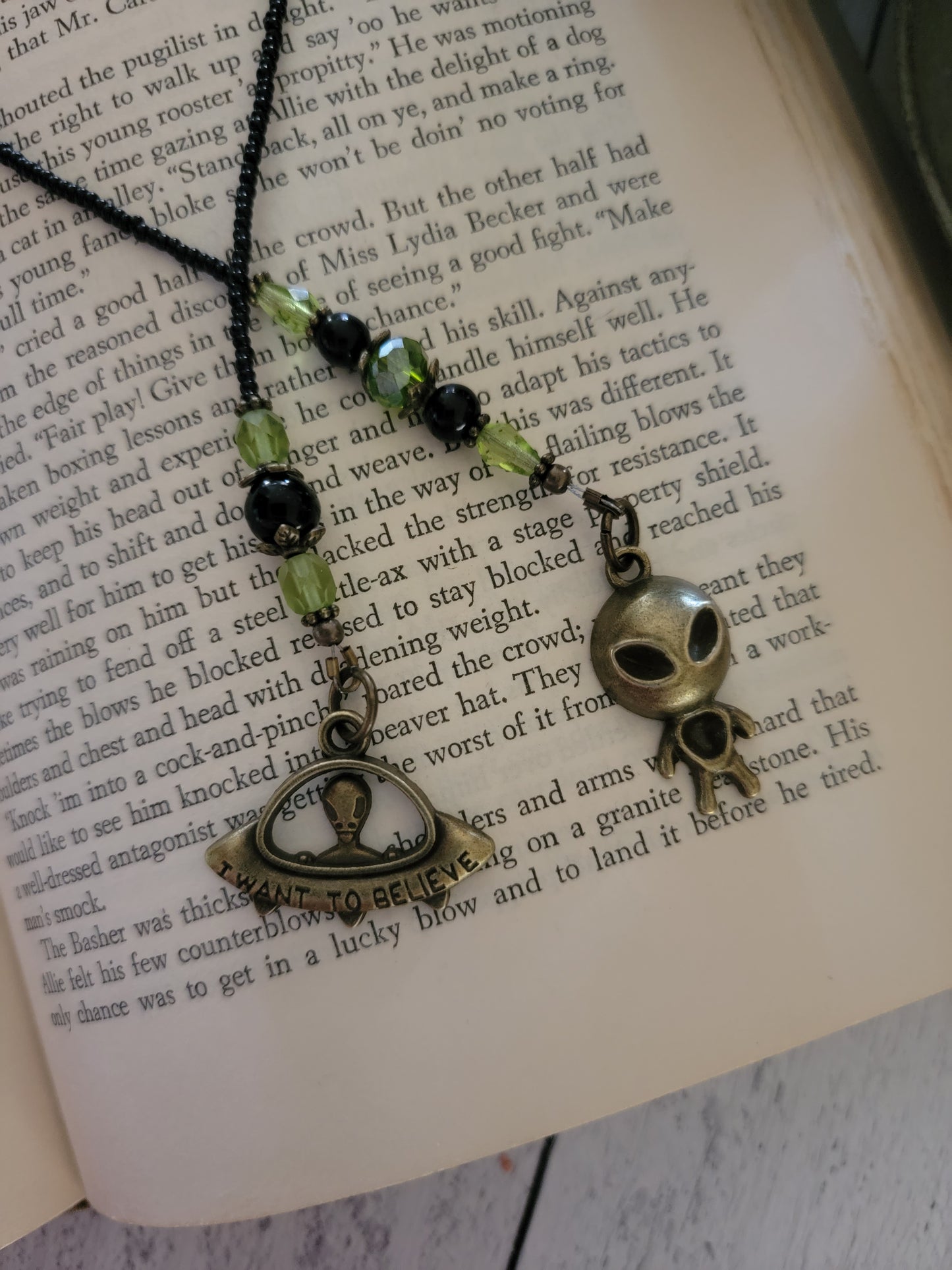 Alien Sci Fi Bookmark