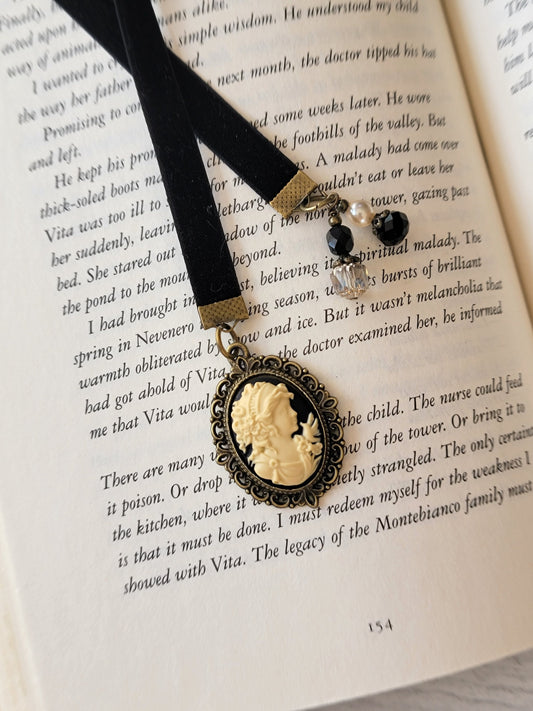 Cameo Bookmark, vintage Style Velvet Bookmarker, Victorian Style Reader Gift