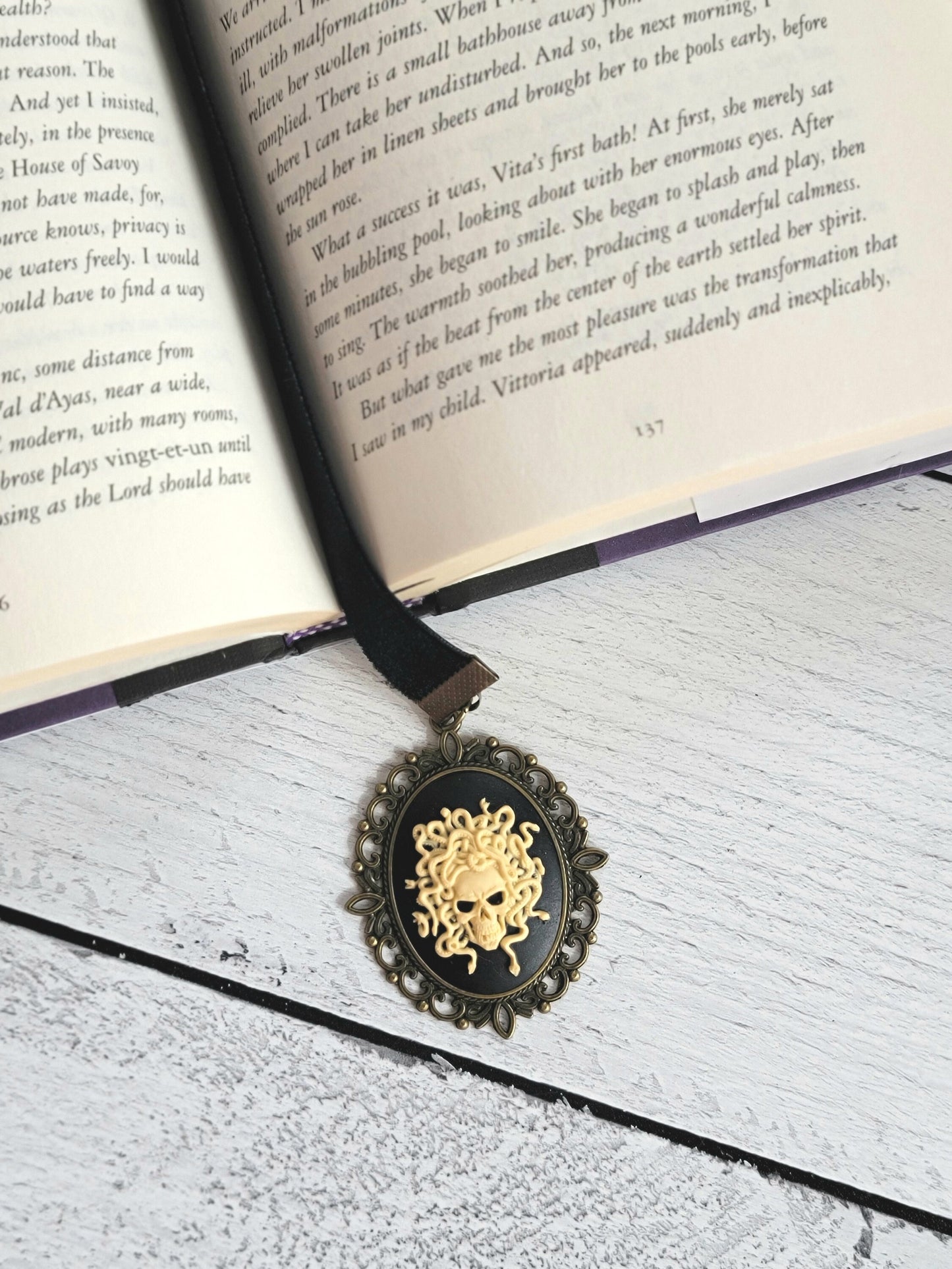 Medusa Skull Cameo Bookmark, Gothic Snake Bookmark, Horror Lover Or Reader Gift