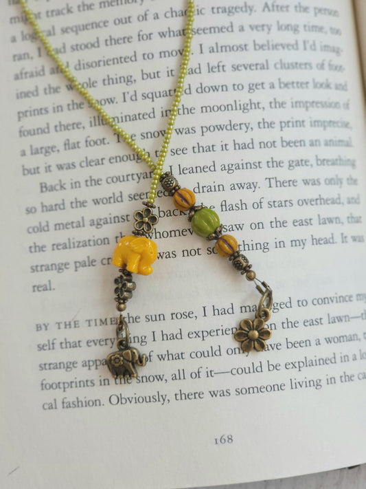 Adorable Beaded Elephant Bookmark - Perfect for Book Lovers