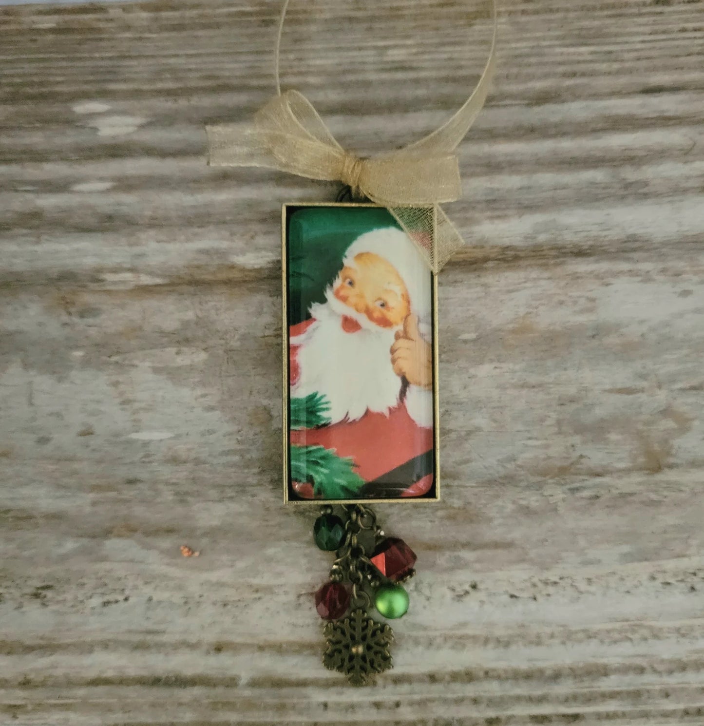 Vintage Style Jolly Santa Claus Ornament 1